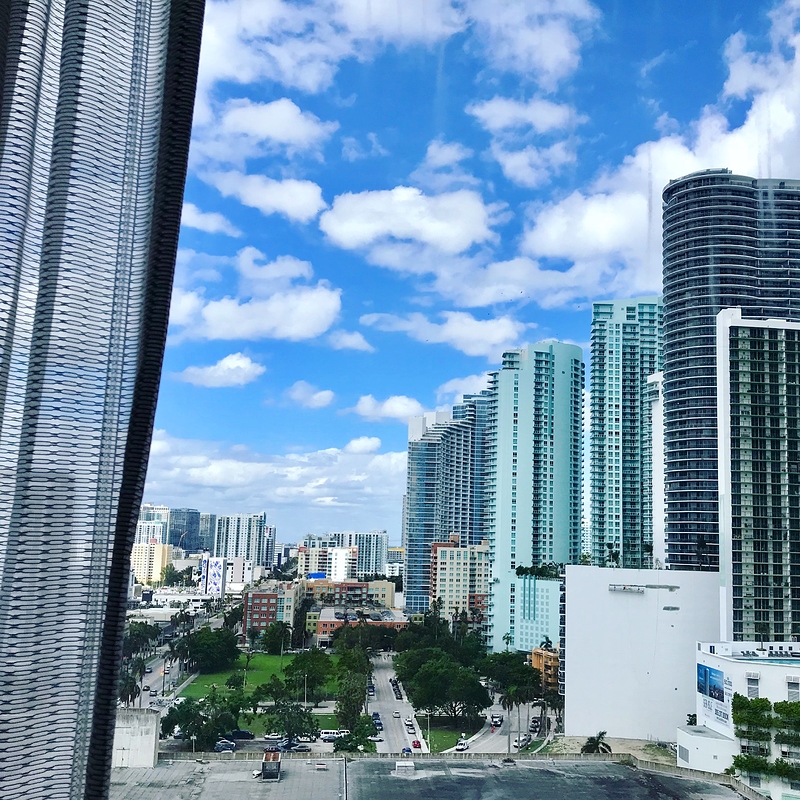 5E453B4E-4B06-42C5-B26C-2E53AEF6233C