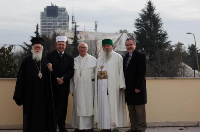 kleriket-shqiptare-696x461