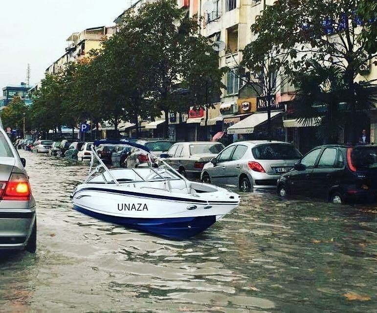 0BF40A8E-7798-490A-8975-35272E43DE28