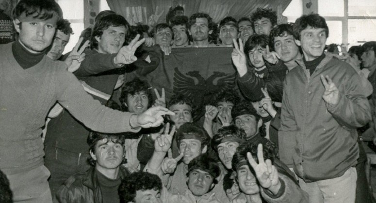 shenasi-rama-greva-e-urise-1991-775x420