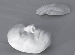 maska e enver hoxhës