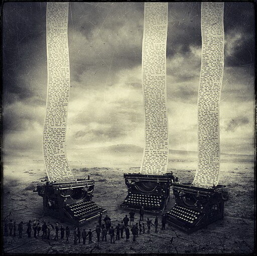 Sarolta Bán, Máquinas de escribir